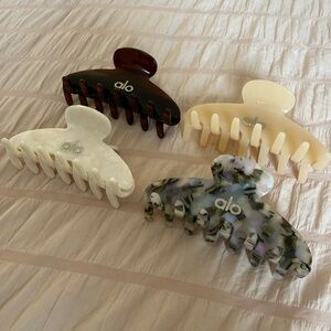 alo 90s hair clip bundle